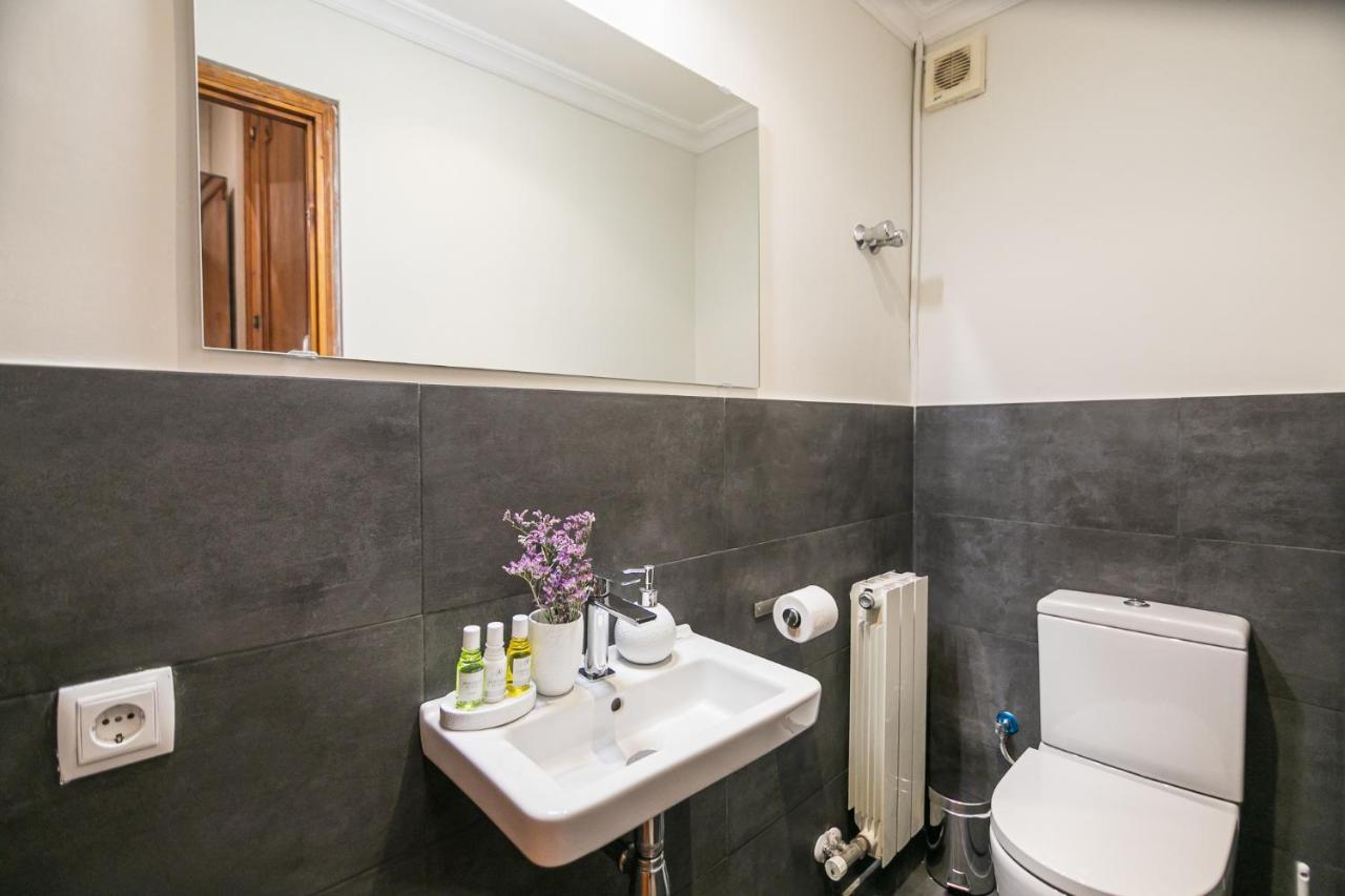 Avinyo 2 Gotic - Spacious Loft In Gothic Quarter! Barcelona Exterior photo